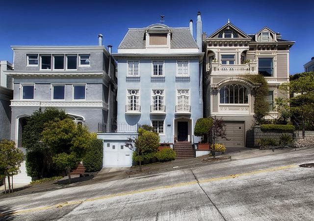 Comment bien choisir les couleurs de la facade de votre maison ?