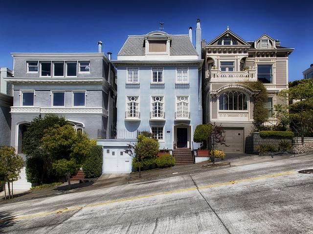 Comment bien choisir les couleurs de la facade de votre maison ?